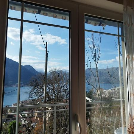 Milka Apartment Kotor Buitenkant foto