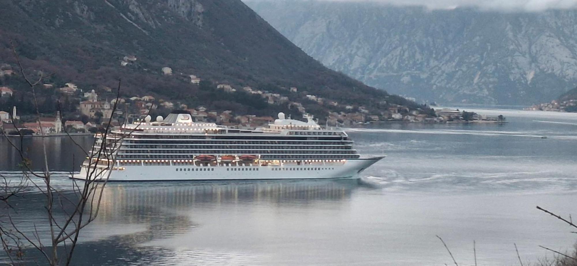 Milka Apartment Kotor Buitenkant foto